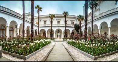 Экскурсии в Итальянский дворик в Ливадийском дворце из Симеиза 2024