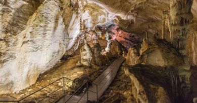 Экскурсии в `Пещера Эмине-Баир-Хосар` из Симеиза