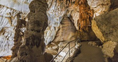 Экскурсии в `Мраморная пещера` из Симеиза